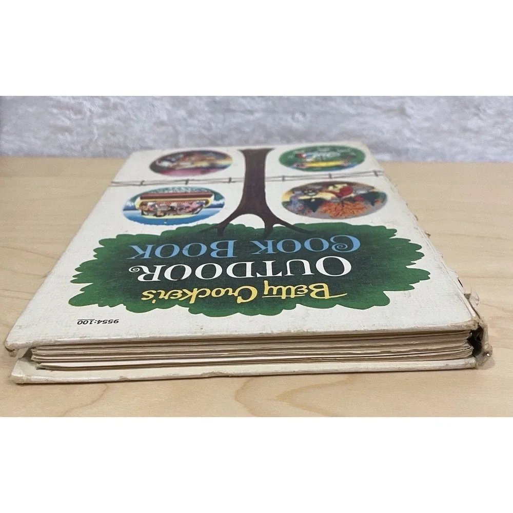Vintage Betty Crocker's Outdoor Cook Book‎ Spiral Bound Camping Grilling
